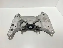 Versnellingsbaksteun BMW 8742698 2.0L Benzine Gebruikt
