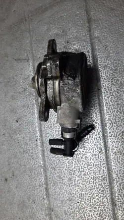 Vacuum Pomp Renault Espace IV 2.2D 8200478188