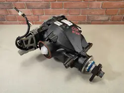 BMW OEM 8686989 Taka-akselin tasauspyörästö 2.81