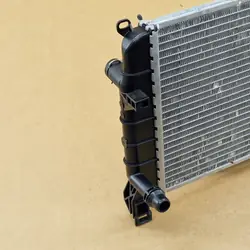 Chłodnica wody MG MG4 EV Electric