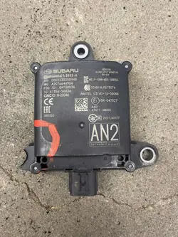 Vänster dödvinkelssensor OEM SFKJH4D33E4D4E3AfF