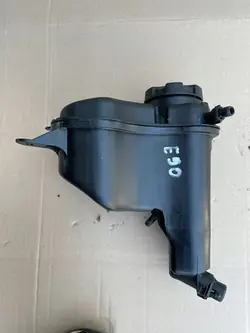 Mahle CRT 207 000S Tanque de expansão de refrigerante