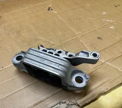 Support de Montage Boîte PZ11-7M121-LB Ford Kuga MK3