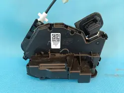Volkswagen OE Serrure de Porte Arrière Gauche 5NA839015D