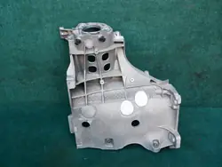 Boulon de montage de suspension avant ASTON MARTIN VANQUISH 2024-