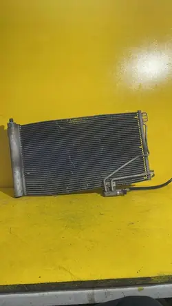 Mercedes-Benz SLK R171 2004 A/C Kondenseri A2035001754