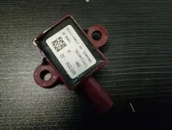 Jalankulkijansuojan iskutunnistin OEM 9337656