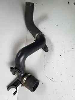 Mitsubishi Intercooler-putki OEM 1505B080 - Käytetty