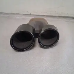Punta de escape Mercedes AMG OEM A0004901500 Izquierda