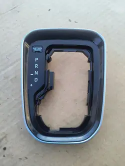 Armação da Alavanca de Mudanças OEM 01 para Hyundai i30 III
