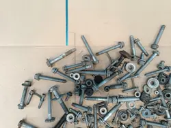 Parafusos suspensão OEM 8.15KG para Audi A6 C8 Quattro