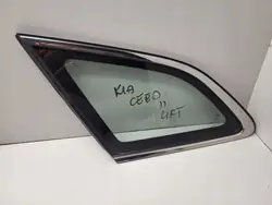 Vidro porta traseira esquerda OEM AYN6451 Kia Ceed II Carrinha