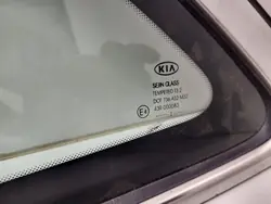 Vitre portière arrière gauche OEM AYN6451 Kia Ceed II Break