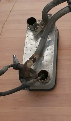 Refroidisseur d'huile Retarder OEM 3724278 pour Scania