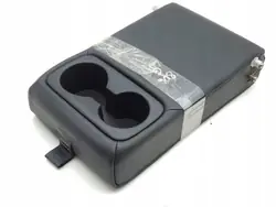 Reposabrazos trasero OEM AMD201584 para KIA Sportage 2017