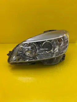 Voorkoplamp Mercedes A 204 820 87 61