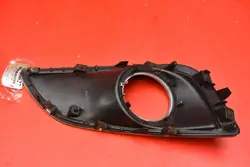 Grille Halogène Gauche Noire OEM 86586-2Y000 Hyundai