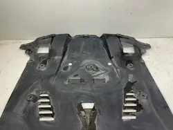 Escudo Inferior Ferrari FF OEM 087518600 Usado