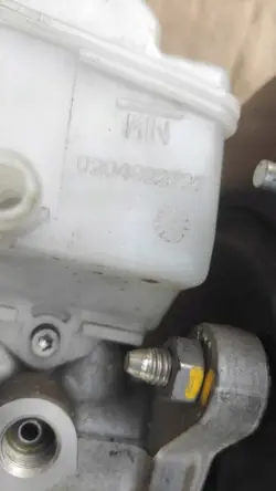 Bromsservo OEM 47200-F4010-B för Toyota C-HR 1.2 Turbo