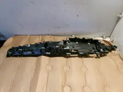 Audi A7 C8 console bevestigingsstrip OEM 4K1857736