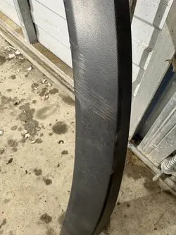 VW Tiguan 5NA Taka oikea pyöränkaari OEM 5NA854820K