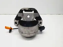 Moottorin tuki vasen puoli Audi A6 C7 4G0199381LE