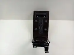 Moldura OEM 8650702 para grelha rádio Volvo V50
