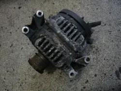 Vaihtovirtageneraattori Bosch 0 124 325 039