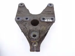 OEM 5010450548 Fjäderfäste Renault Midlum Höger