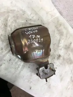 Katalysaattori OEM 31338155 Volvo V40 2.0L