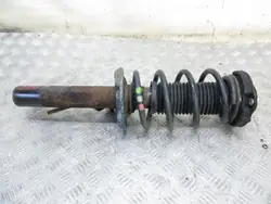 Audi Q3 8U Fram Höger Lyftstötdämpare OEM 212/220