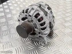 2016 Dacia Duster Vaihtovirtageneraattori 1600 Bensiini OEM 231001568r