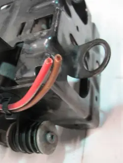 Pompe de suspension Audi 4M0616005F - Pièce OEM d'occasion