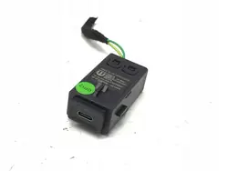 OEM 98538616ZD USB-C Ladeanschluss für Opel/Citroen