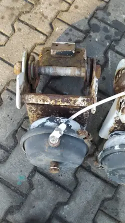 Anhänger Achs-Hebesatz OEM 33 - Gebraucht