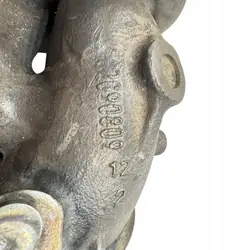 Pakoputken keräin Mercedes-Benz A2760900400