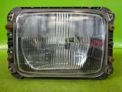 Oikea etuvalo OEM Lampy przednie Mercedesille