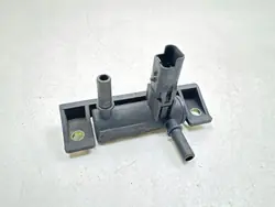 Fuel Pressure Sensor PEUGEOT 607 2.2L diesel