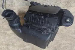 Ilmansuodattimen kotelo Renault Scenic IV Megane