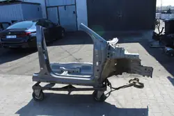 VW T-Cross Lokasuoja OEM 5770867 Etu oikea