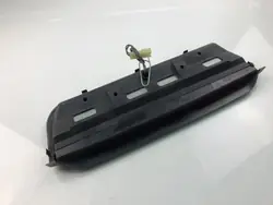 Feu Stop Mitsubishi OEM 34955042 pour Space Wagon