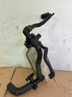 Depósito de expansão Jaguar XF X250 OEM 4R83-8A080-AD
