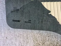 Vidro traseiro direito fumado Kia Ceed III 18-24 HB OEM