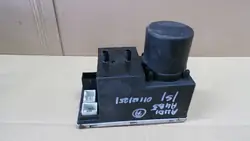 AUDI A4 B5 Pompe de Verrouillage Central 8D0862257C