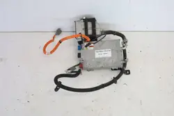 Tesla Spänningsreglermodul OEM 1028665-00-B