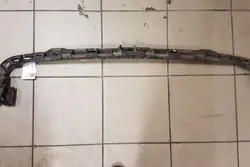 Linke hintere Stoßstangenführung VW GOLF VI 5K6807863