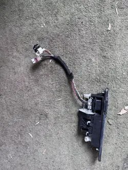Mercedes-Benz GLC X253 Heckklappengriff OEM A1667500993