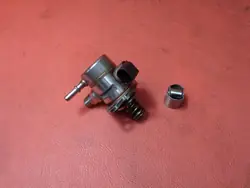 Pompe à carburant manchon VW Skoda 1.5 TSI 2022 05E127027J