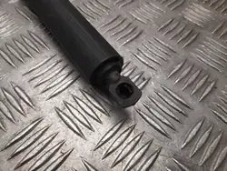 Gasfjäder OEM 505603960 för Alfa Romeo Stelvio