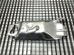 Värmeskydd OEM 7852127 för BMW G30 Sedan